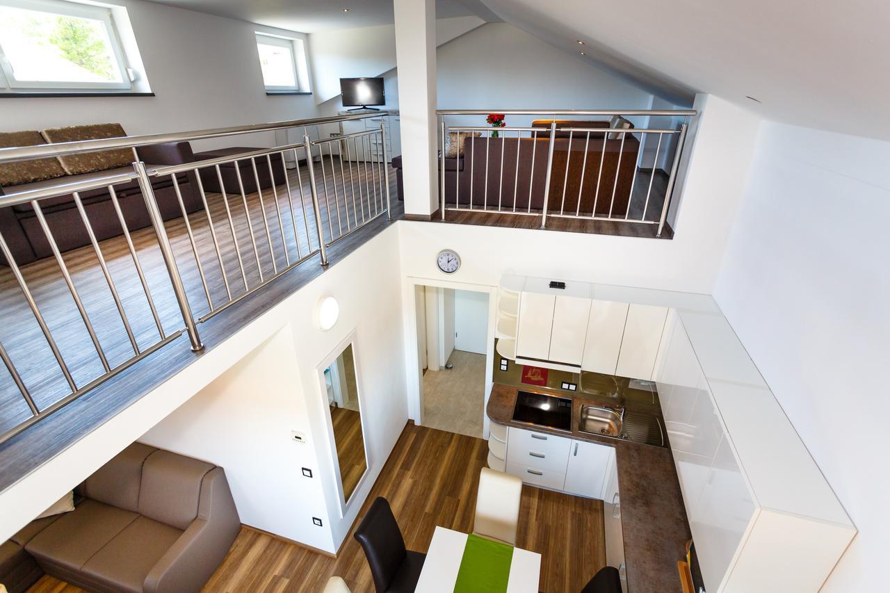Apartments Vlado 克尔克 外观 照片